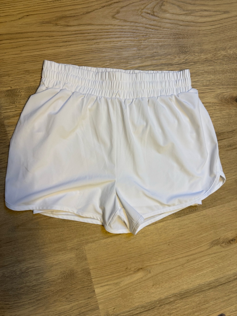 Beyond Yoga White Athletic Smocked-Waist Shorts - Picture 2 of 7